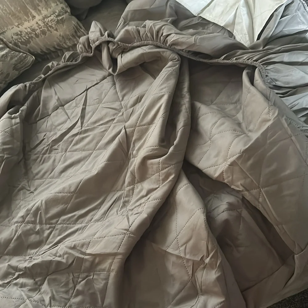 Mattress cover gray twin new never used